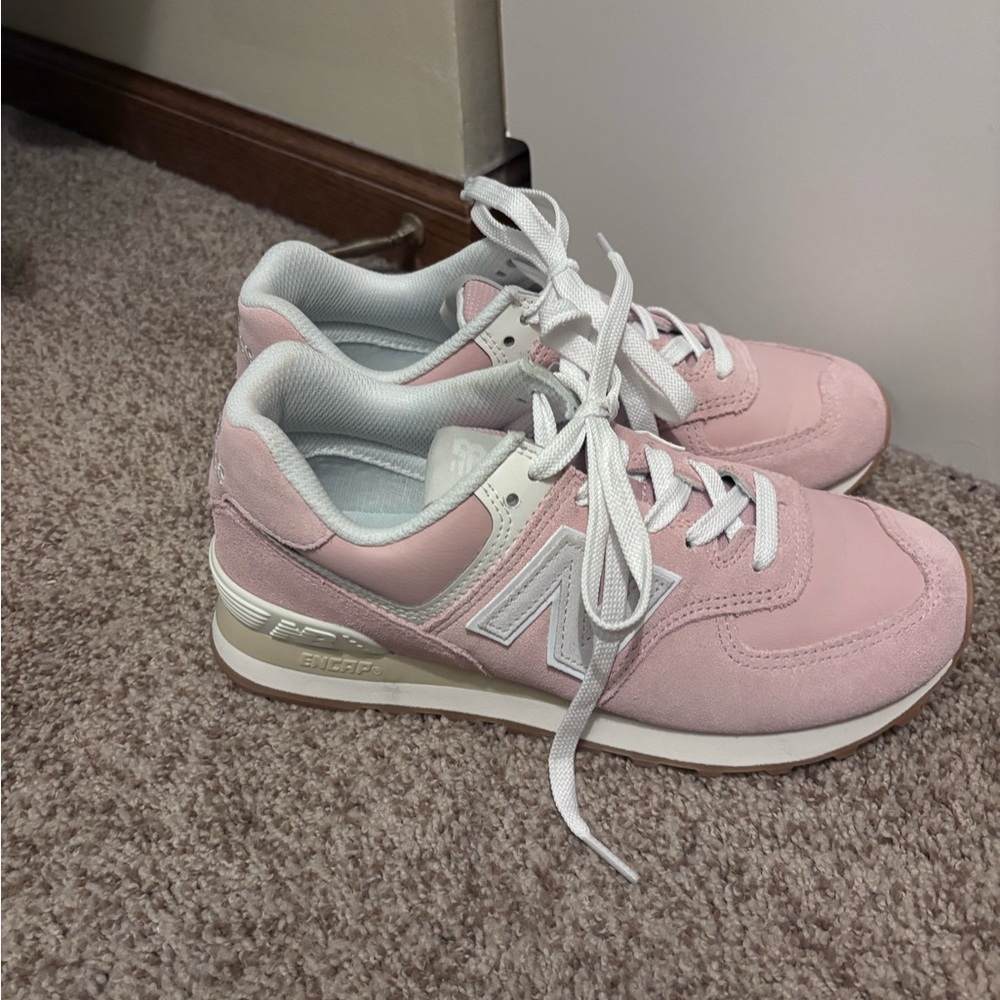New Balance Pink and White Sneakers Retro Style